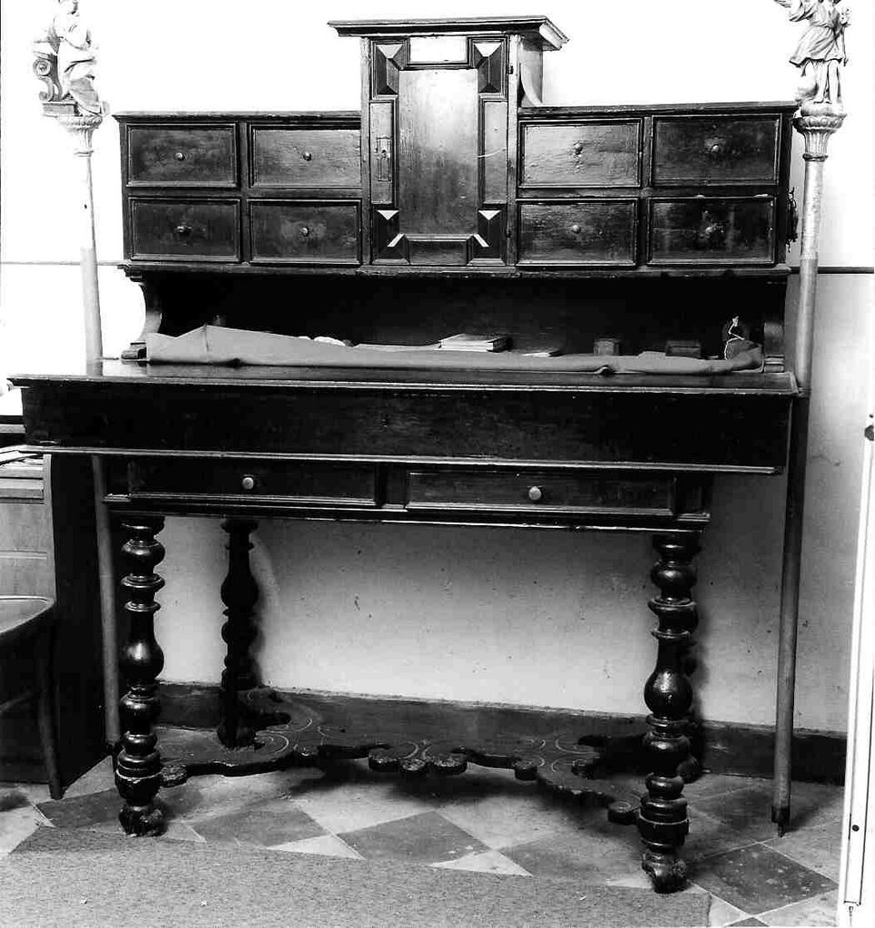 stipo - a muro, opera isolata - bottega italiana (sec. XVII)