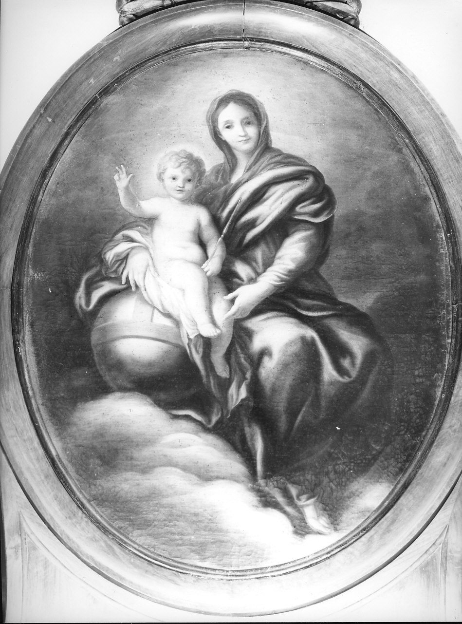 Madonna con Bambino (dipinto, opera isolata) di Piola Domenico (prima metà sec. XVII)