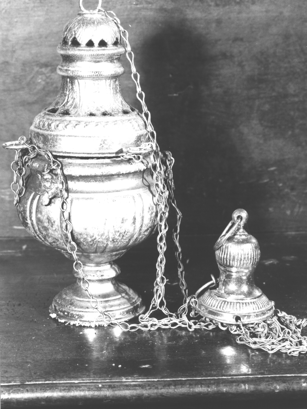 testa di cherubino/ motivi decorativi vegetali (turibolo, opera isolata) - bottega italiana (sec. XIX)