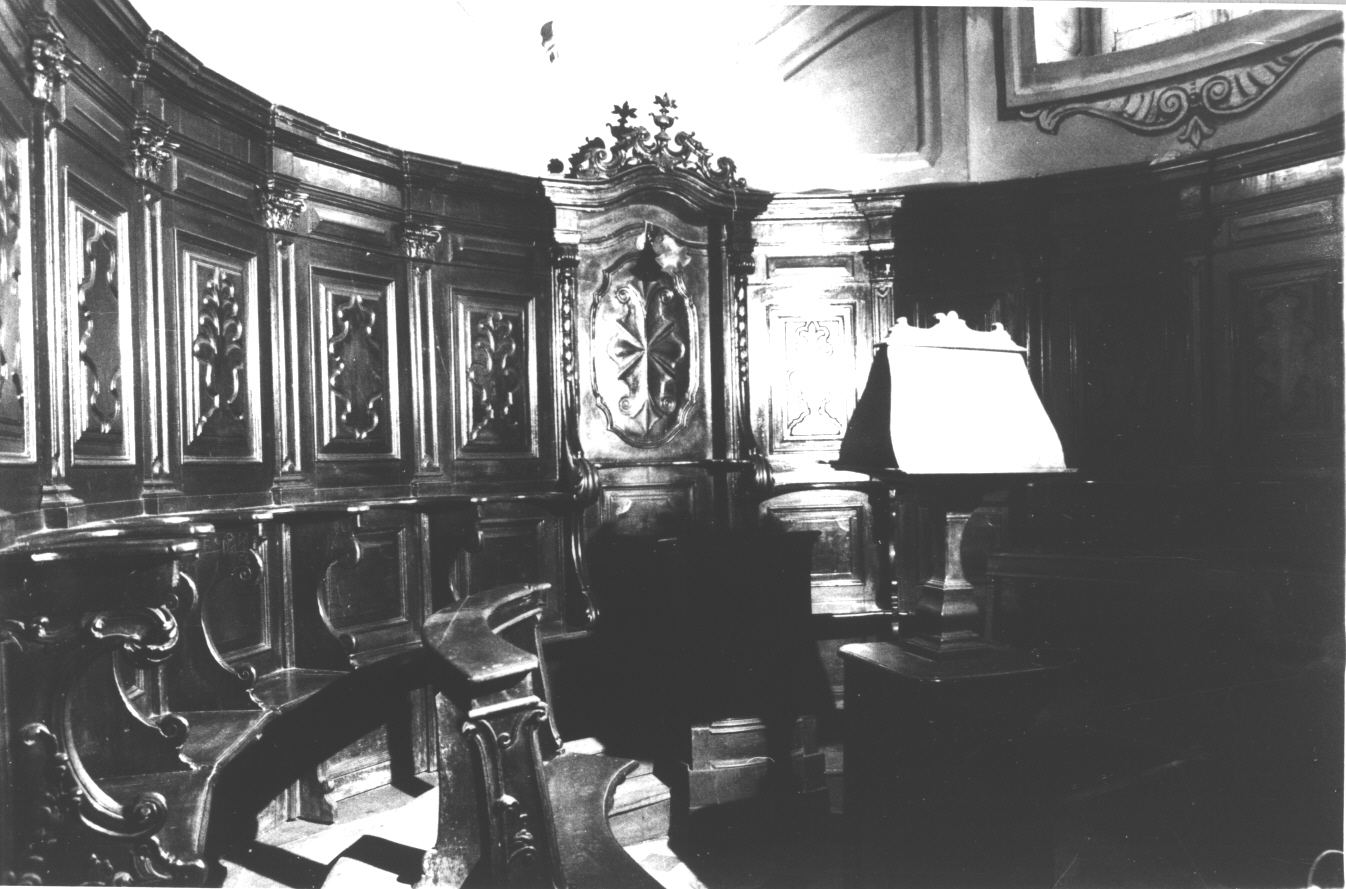 motivi decorativi a volute/ motivi decorativi geometrici/ motivi decorativi astratti (stalli del coro, insieme) - bottega ligure (inizio sec. XIX)