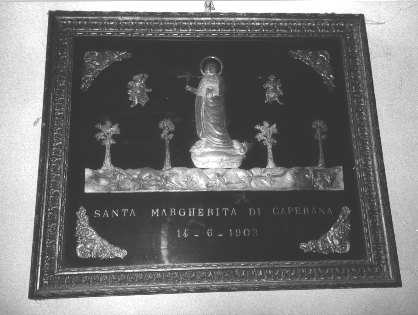 Santa Margherita d'Antiochia sottomette il drago con la croce (ex voto, opera isolata) - bottega ligure (sec. XX)