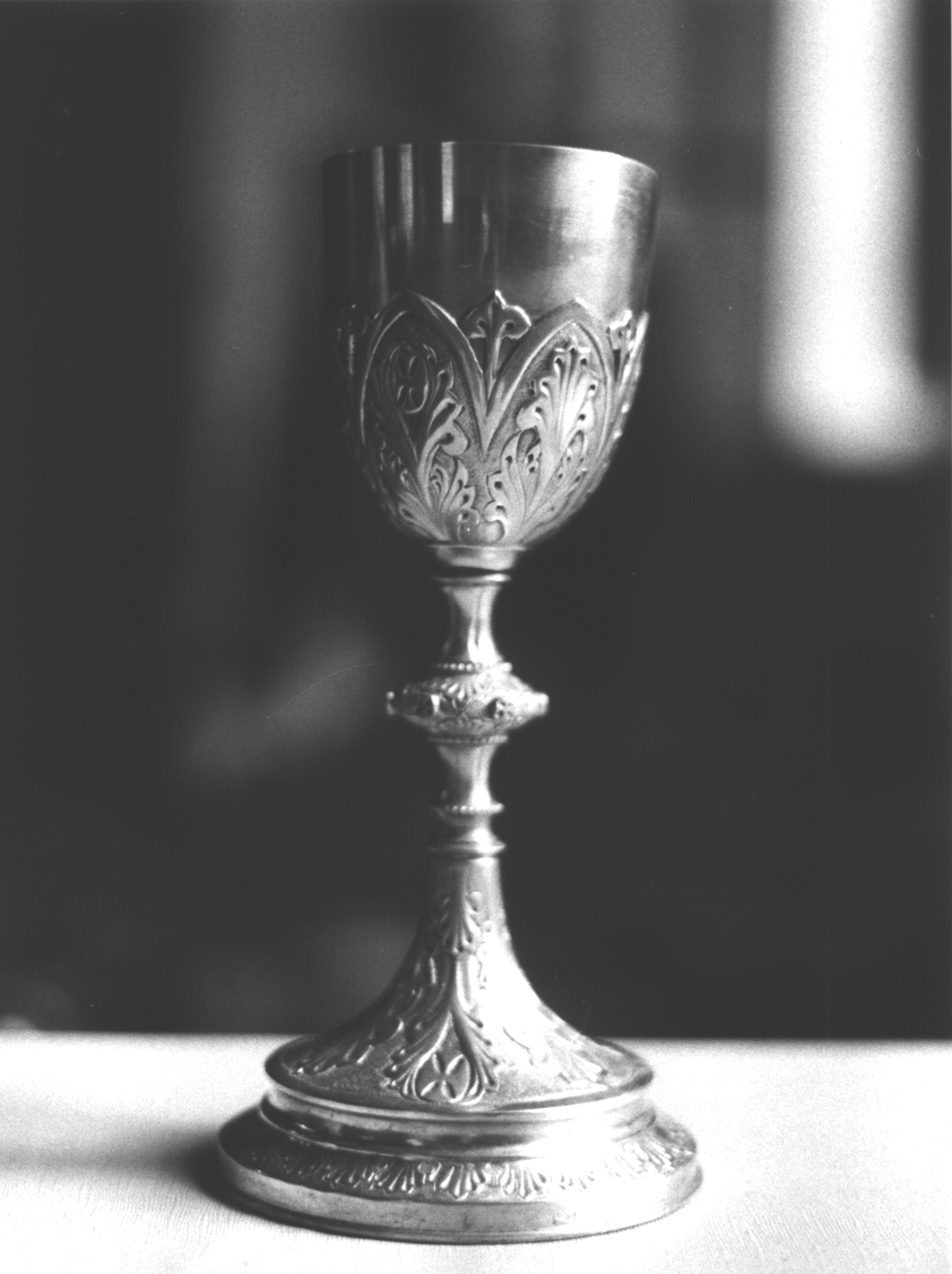 motivi decorativi vegetali/ motivi decorativi floreali (calice, opera isolata) - bottega ligure (inizio sec. XX)