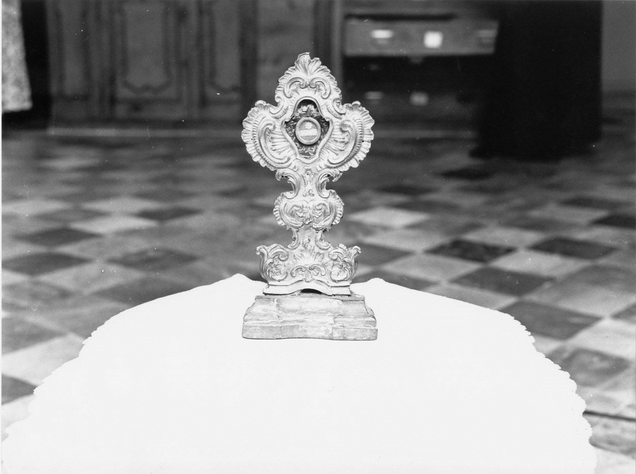 reliquiario - a ostensorio, opera isolata - bottega ligure (sec. XVIII)