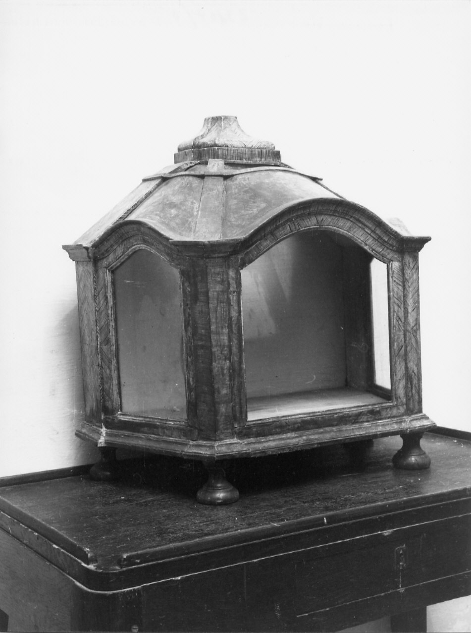 urna, opera isolata - bottega ligure (fine sec. XVIII)