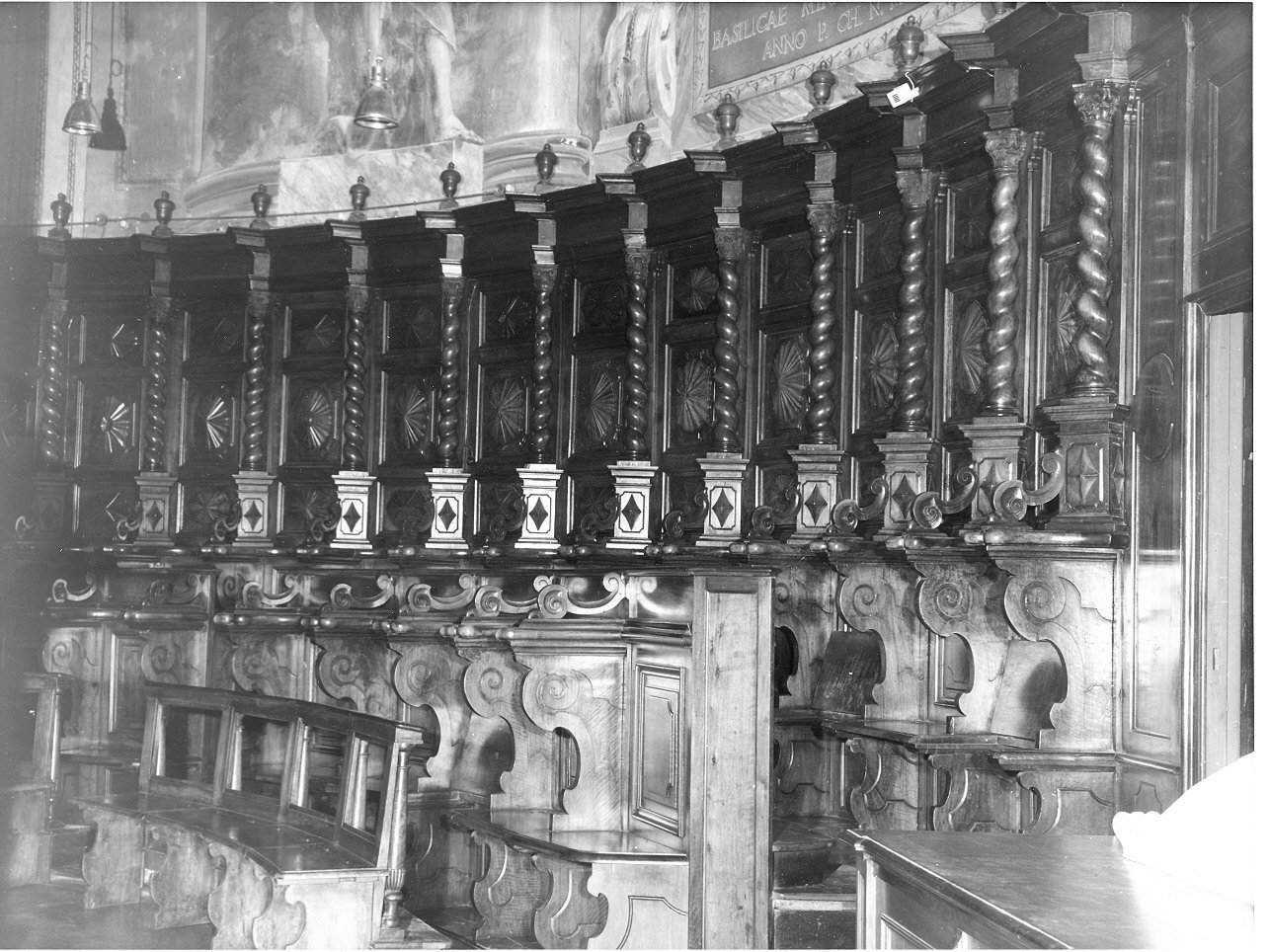 stalli del coro, insieme - bottega ligure (secondo quarto, primo quarto sec. XVIII, sec. XIX)