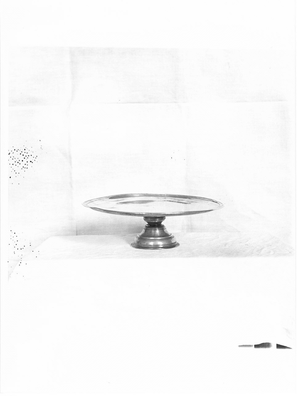 alzata, opera isolata - bottega genovese (ultimo quarto sec. XVIII)