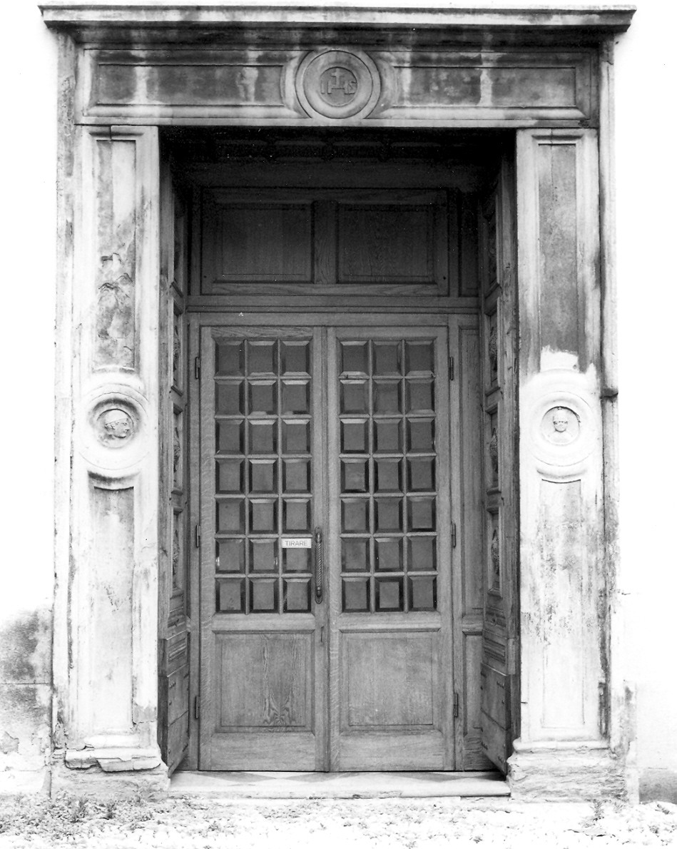 portale architravato, opera isolata - bottega ligure (prima metà sec. XVI)