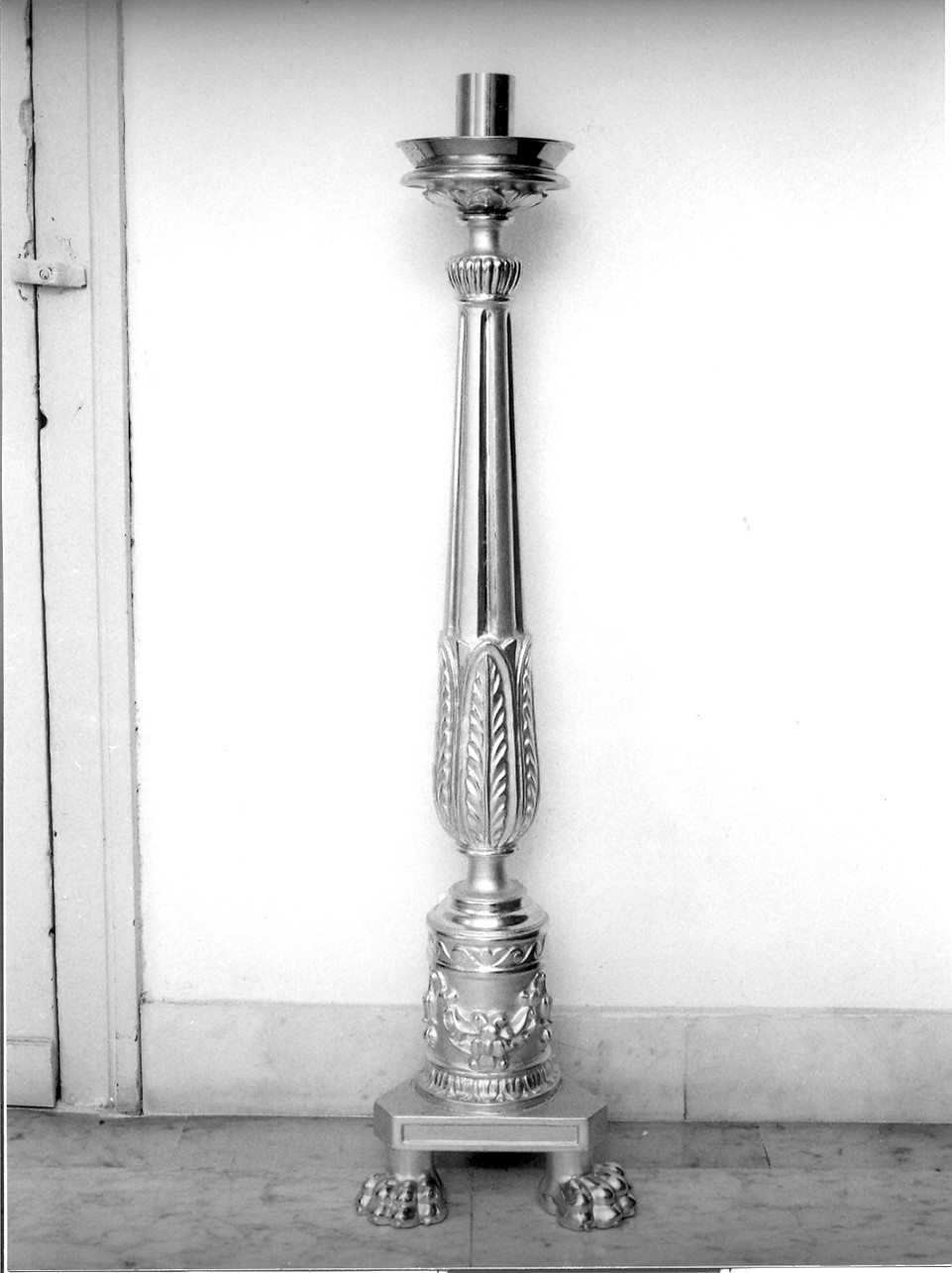 candeliere da chiesa, serie - bottega ligure (seconda metà sec. XIX)