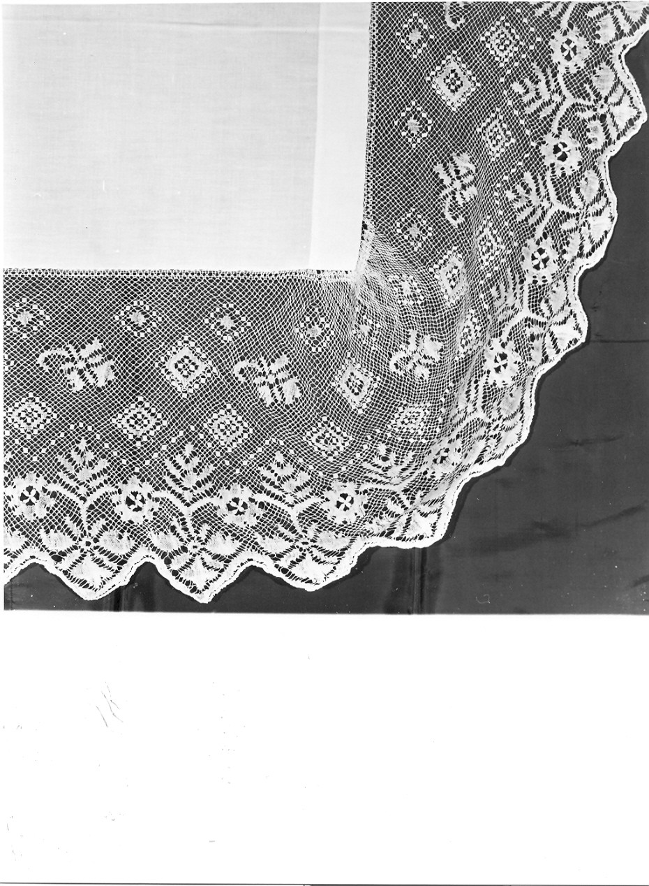 tovaglia d'altare, opera isolata - manifattura ligure (fine/inizio secc. XIX/ XX)