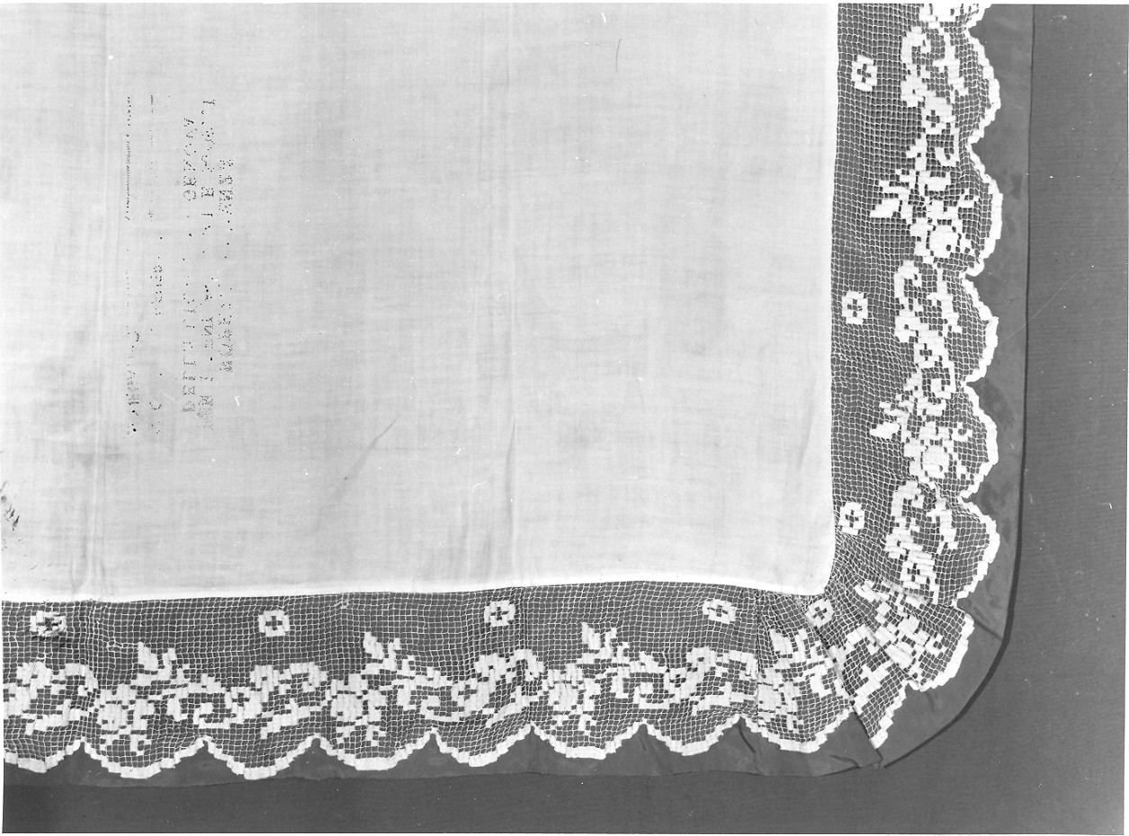 tovaglia d'altare, opera isolata - manifattura ligure (fine/inizio secc. XIX/ XX)