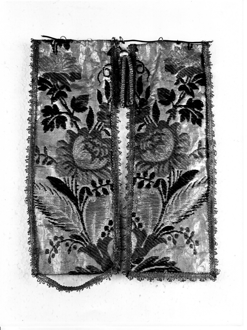 conopeo, elemento d'insieme - manifattura ligure (inizio sec. XIX)