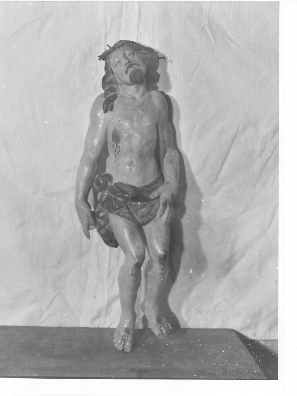 Cristo deposto dalla croce (statua, opera isolata) - bottega italiana (sec. XIX)