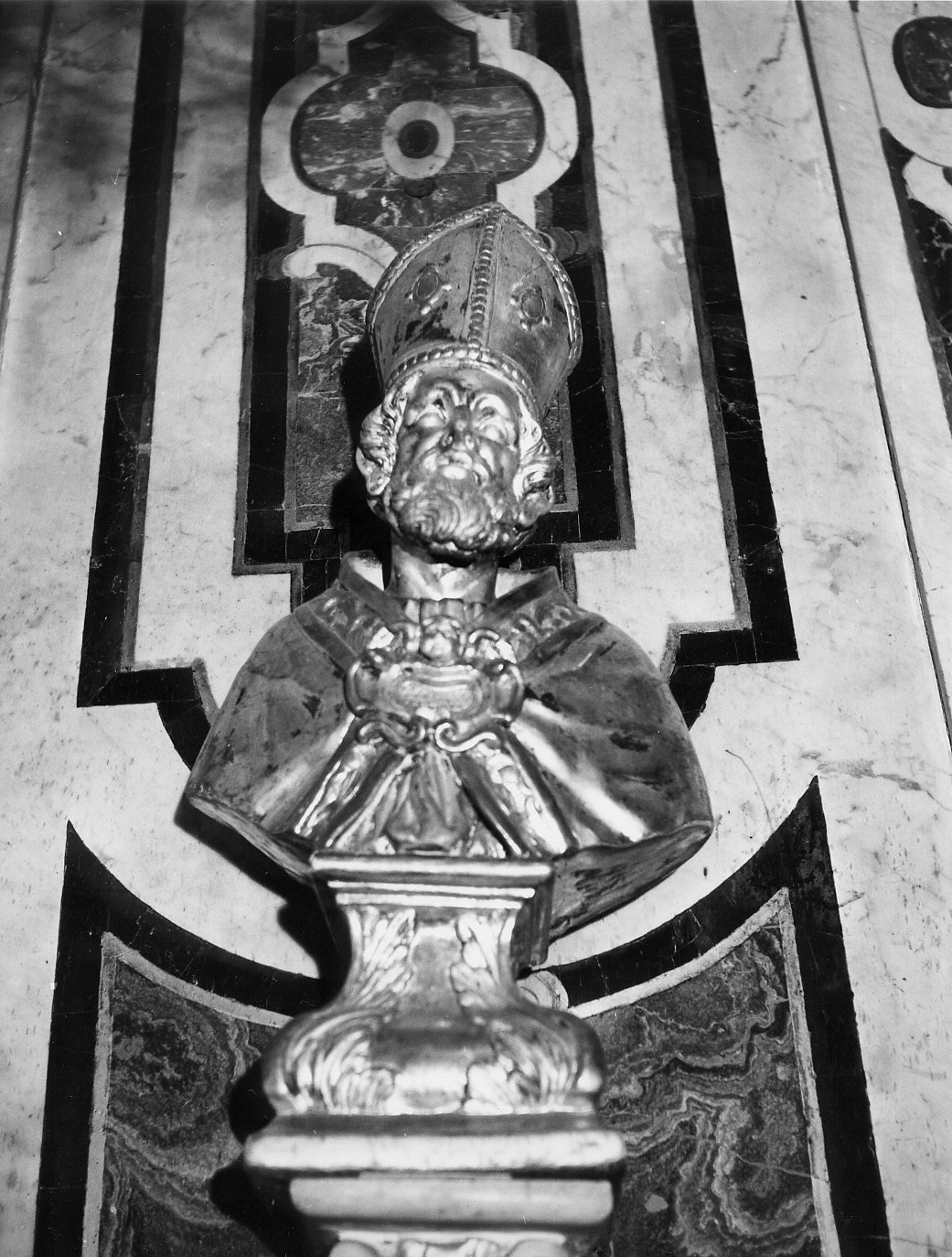 San Biagio (reliquiario - a busto, pendant) - bottega ligure (sec. XVII)