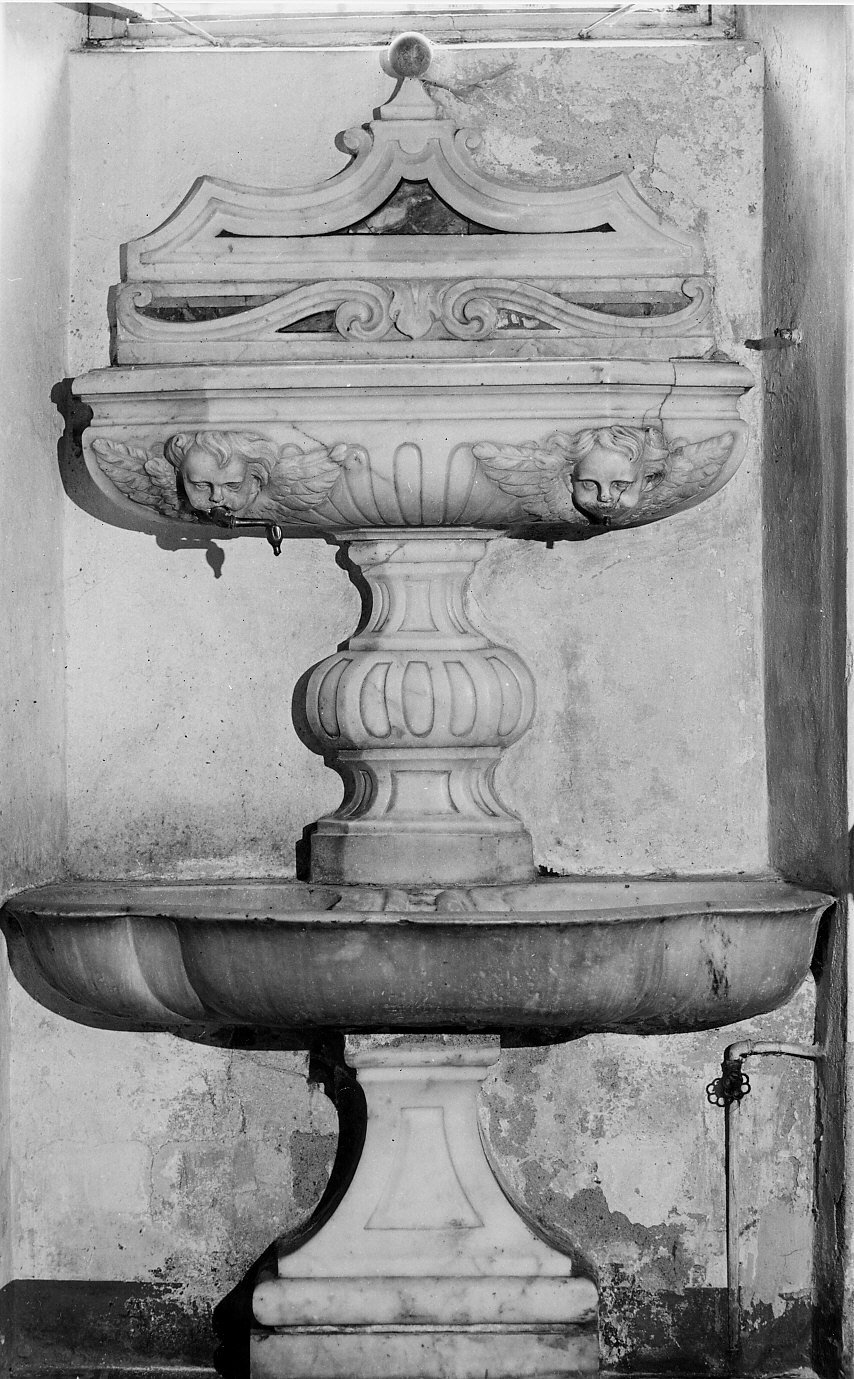 lavabo, opera isolata - bottega ligure (seconda metà sec. XVIII)