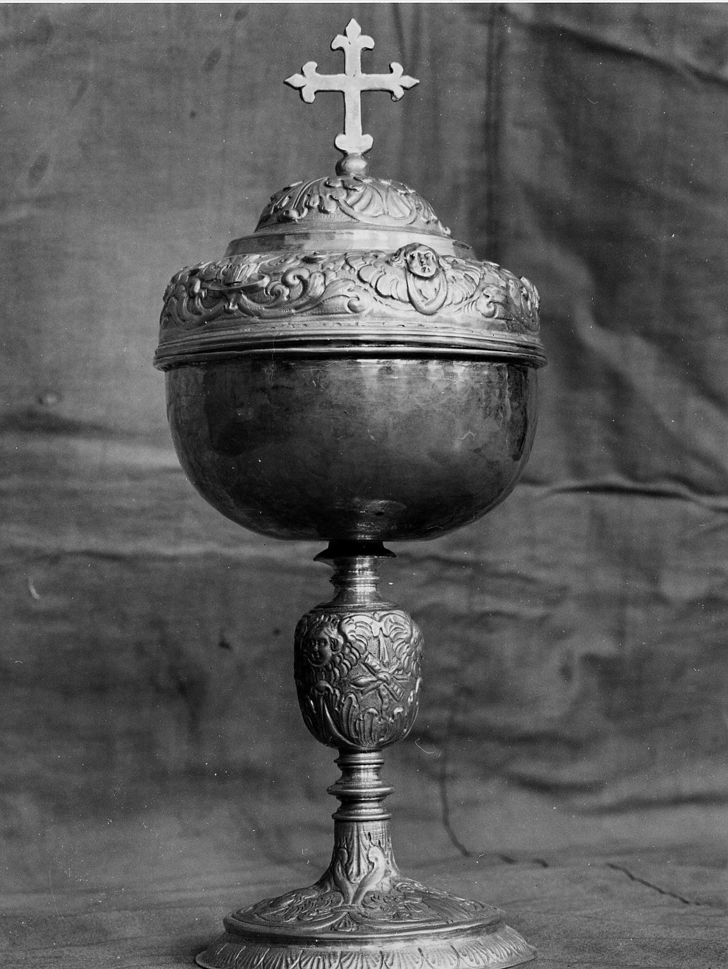 pisside, opera isolata - bottega ligure (sec. XVII)