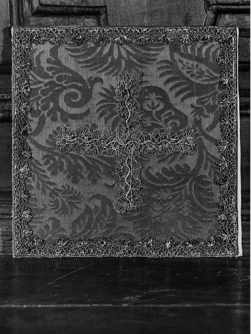 borsa, opera isolata - manifattura ligure (sec. XVII)