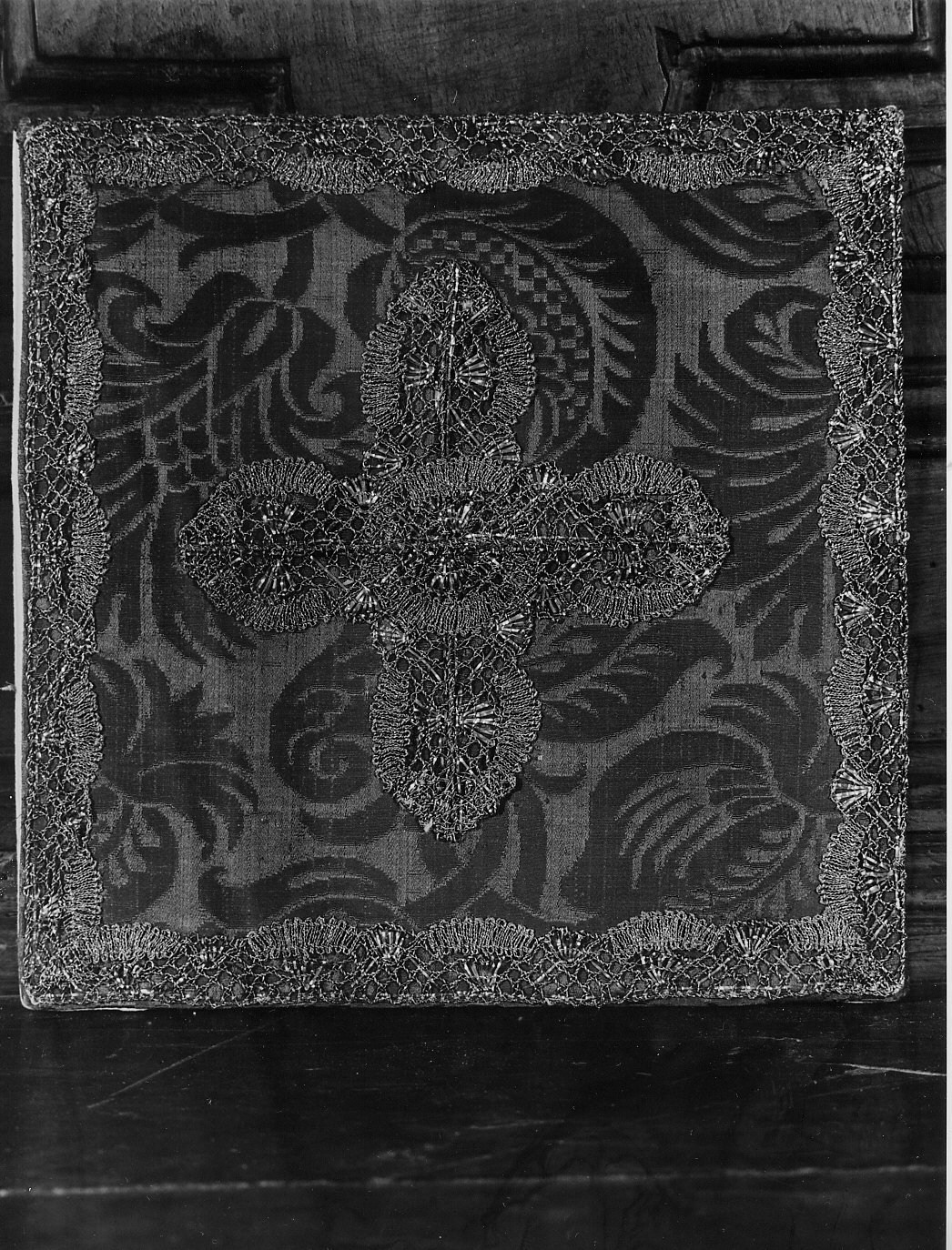 borsa, opera isolata - manifattura italiana (sec. XVII)