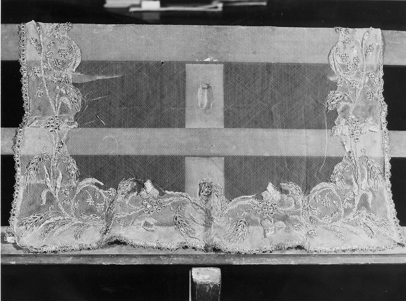 velo di statua, opera isolata - manifattura ligure (sec. XIX)