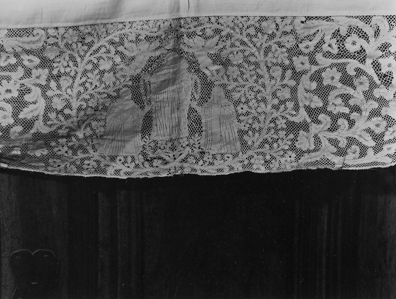 tovaglia, opera isolata - manifattura veneziana (sec. XVII)