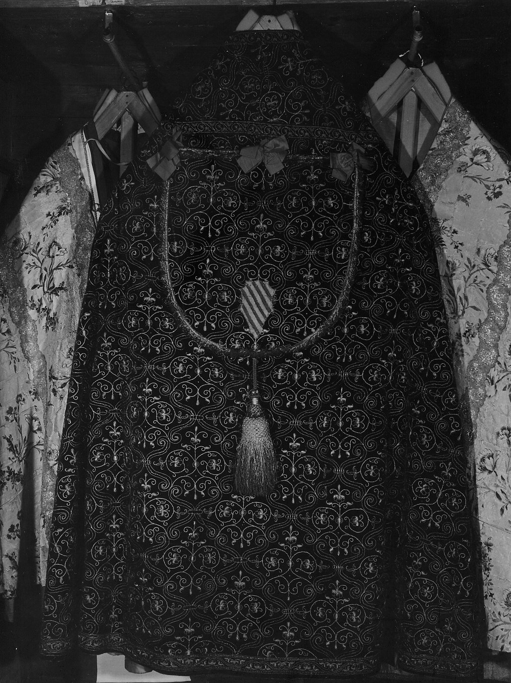 piviale, opera isolata - manifattura ligure (seconda metà sec. XVI)