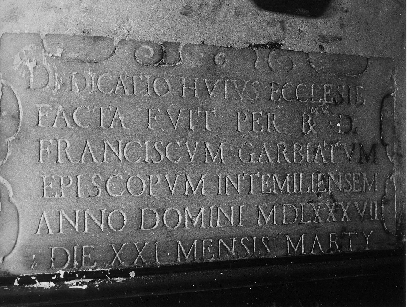 lapide, opera isolata - bottega ligure (sec. XVI)