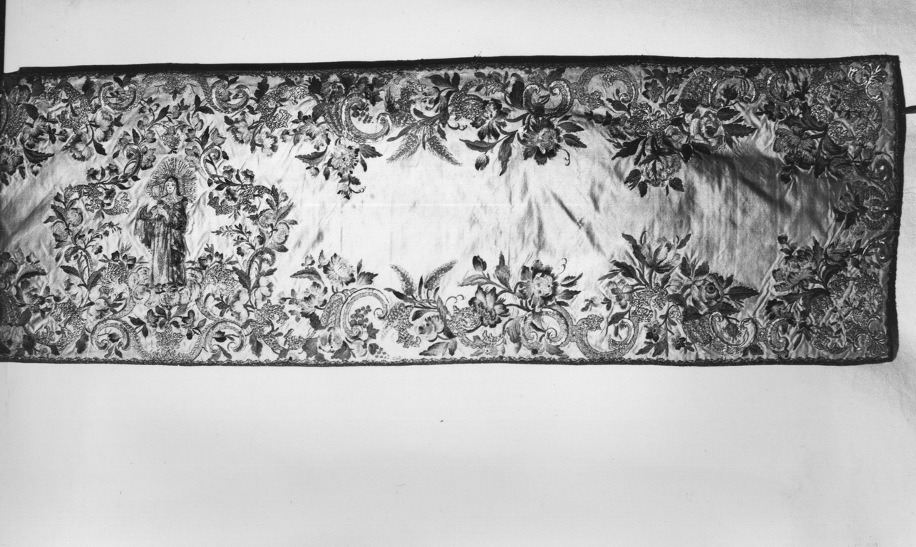 Santa Chiara (velo omerale, opera isolata) - manifattura ligure (fine/inizio secc. XIX/ XX)