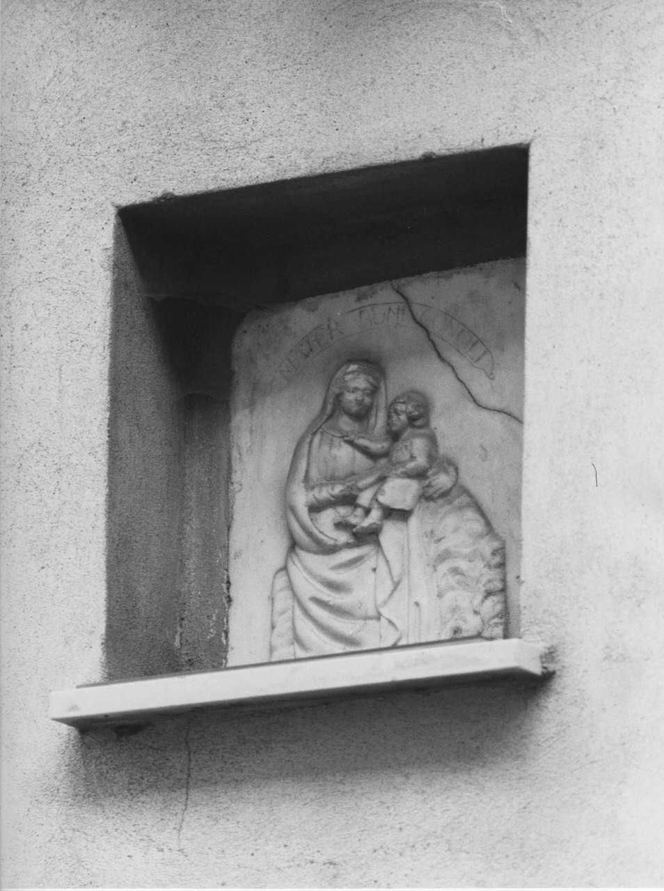 Madonna del Buon Consiglio (rilievo, opera isolata) - bottega italiana (sec. XIX)