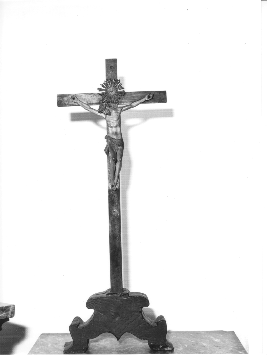 Cristo crocifisso (croce d'altare, opera isolata) - bottega ligure (sec. XIX)