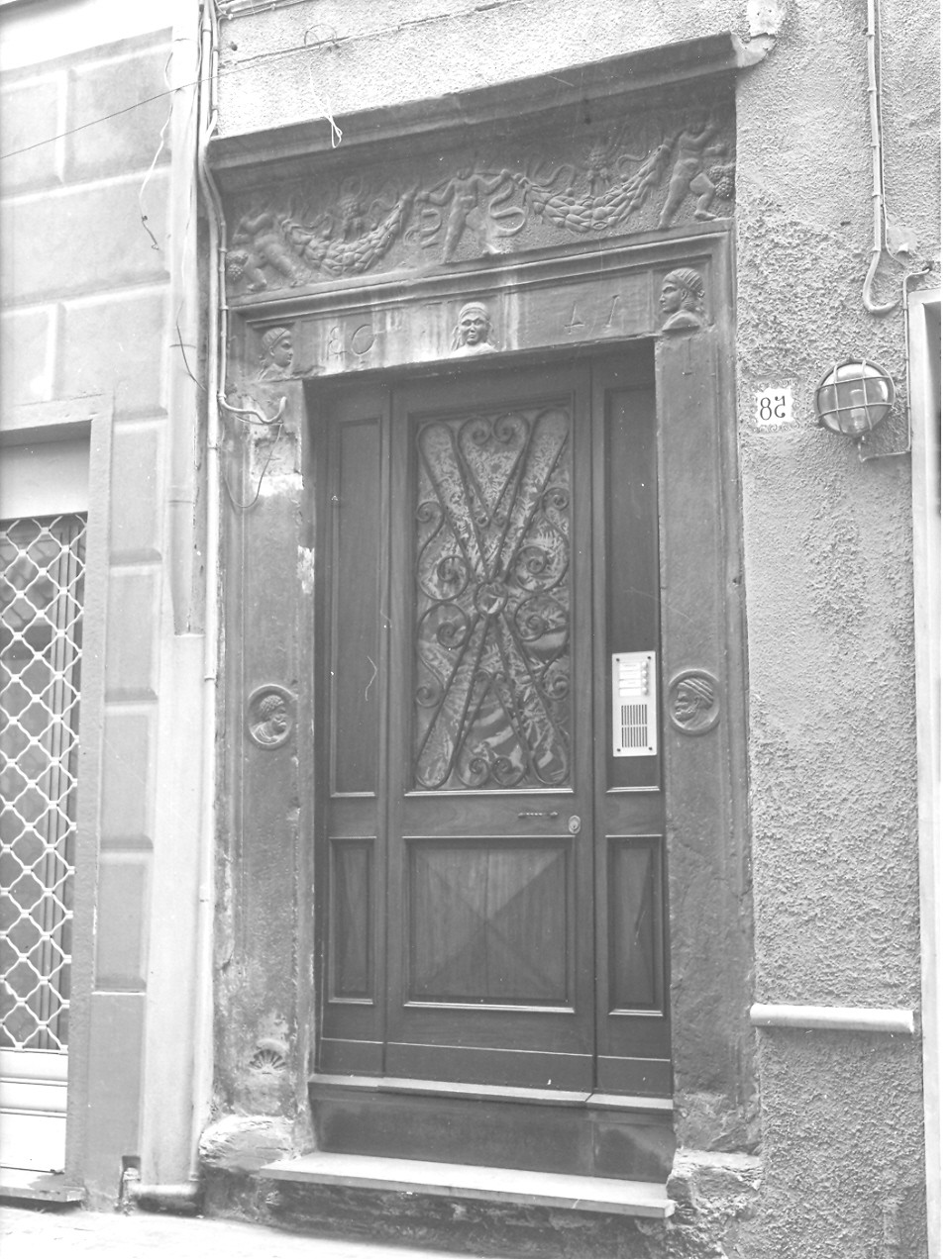 portale architravato, opera isolata - bottega ligure (sec. XV)