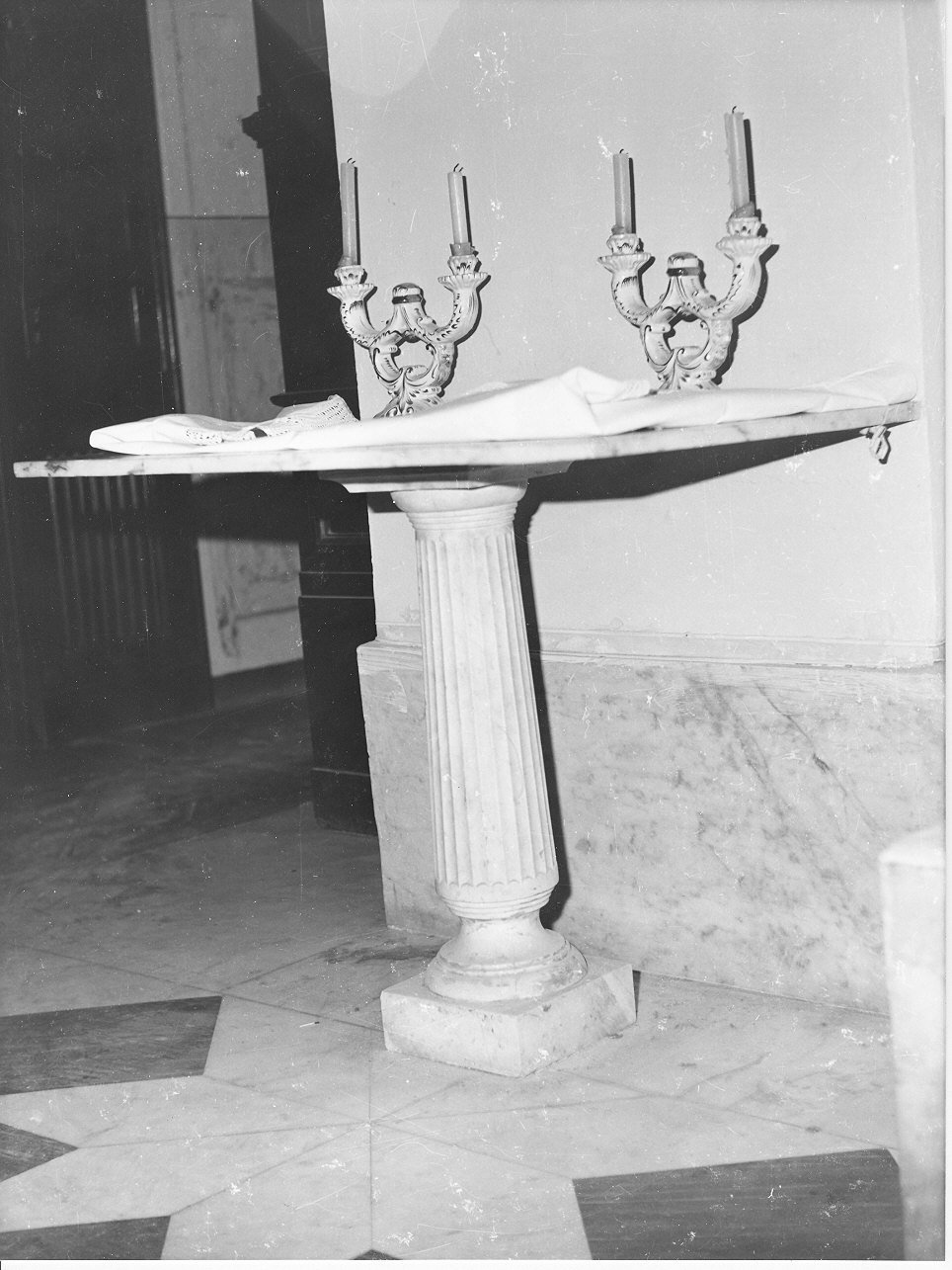 tavolo da muro, coppia di Bardi Filippo, Bardi Pietro (prima metà sec. XIX)