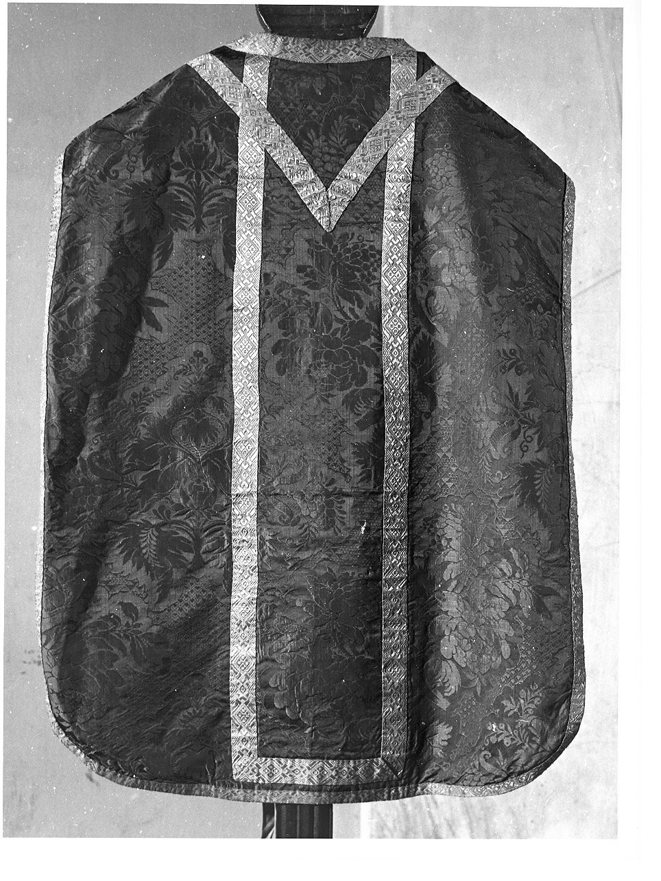 pianeta, opera isolata - manifattura ligure (?) (terzo quarto sec. XVIII)