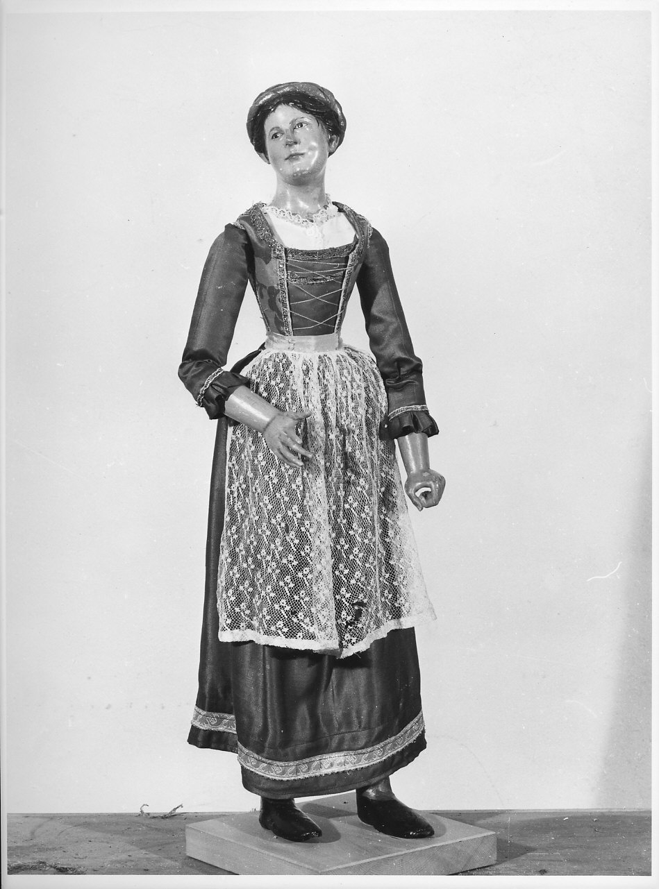 figura femminile (statua da presepio, elemento d'insieme) di Maragliano Anton Maria (fine sec. XVII)