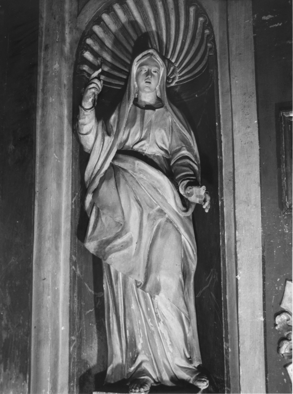 Sant'Apollonia (statua, elemento d'insieme) - bottega italiana (fine sec. XVII)