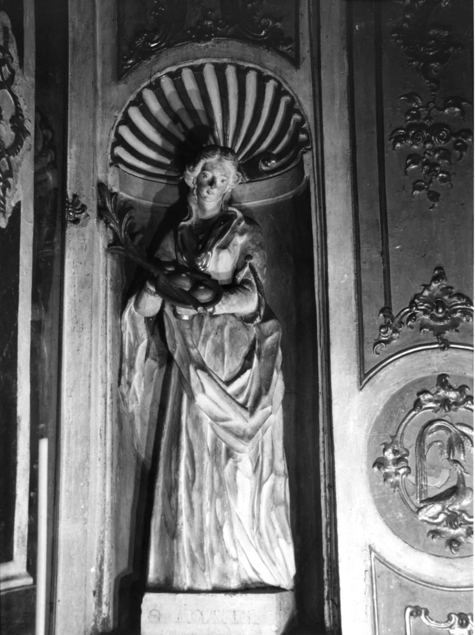 Sant'Agata (statua, elemento d'insieme) - bottega italiana (fine sec. XVII)