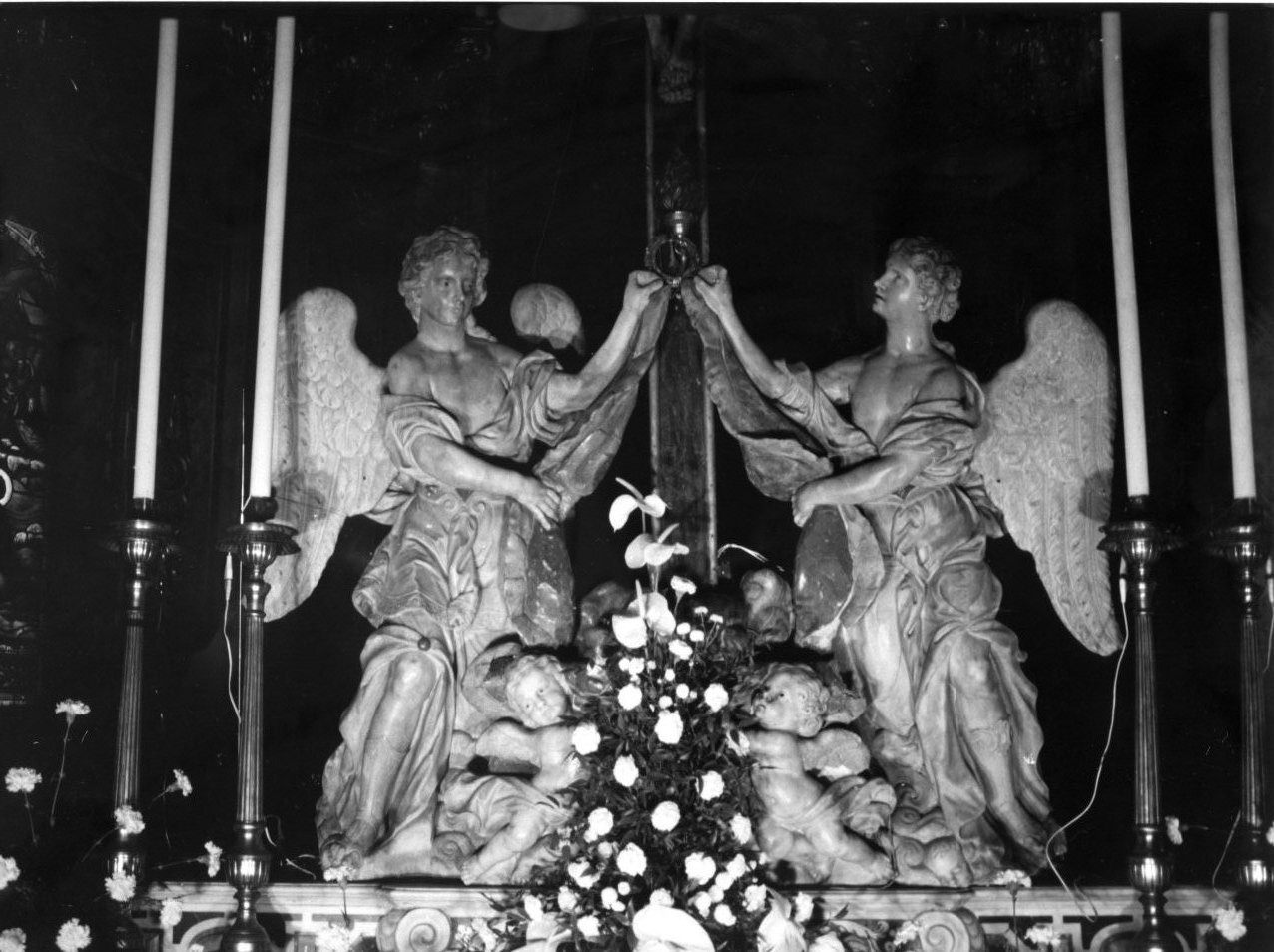 angeli (gruppo scultoreo, elemento d'insieme) di Bernini Gian Lorenzo (scuola) (prima metà sec. XVIII)