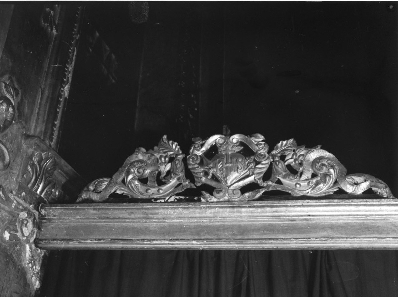 cornice per tenda, opera isolata - bottega italiana (primo quarto sec. XVIII)