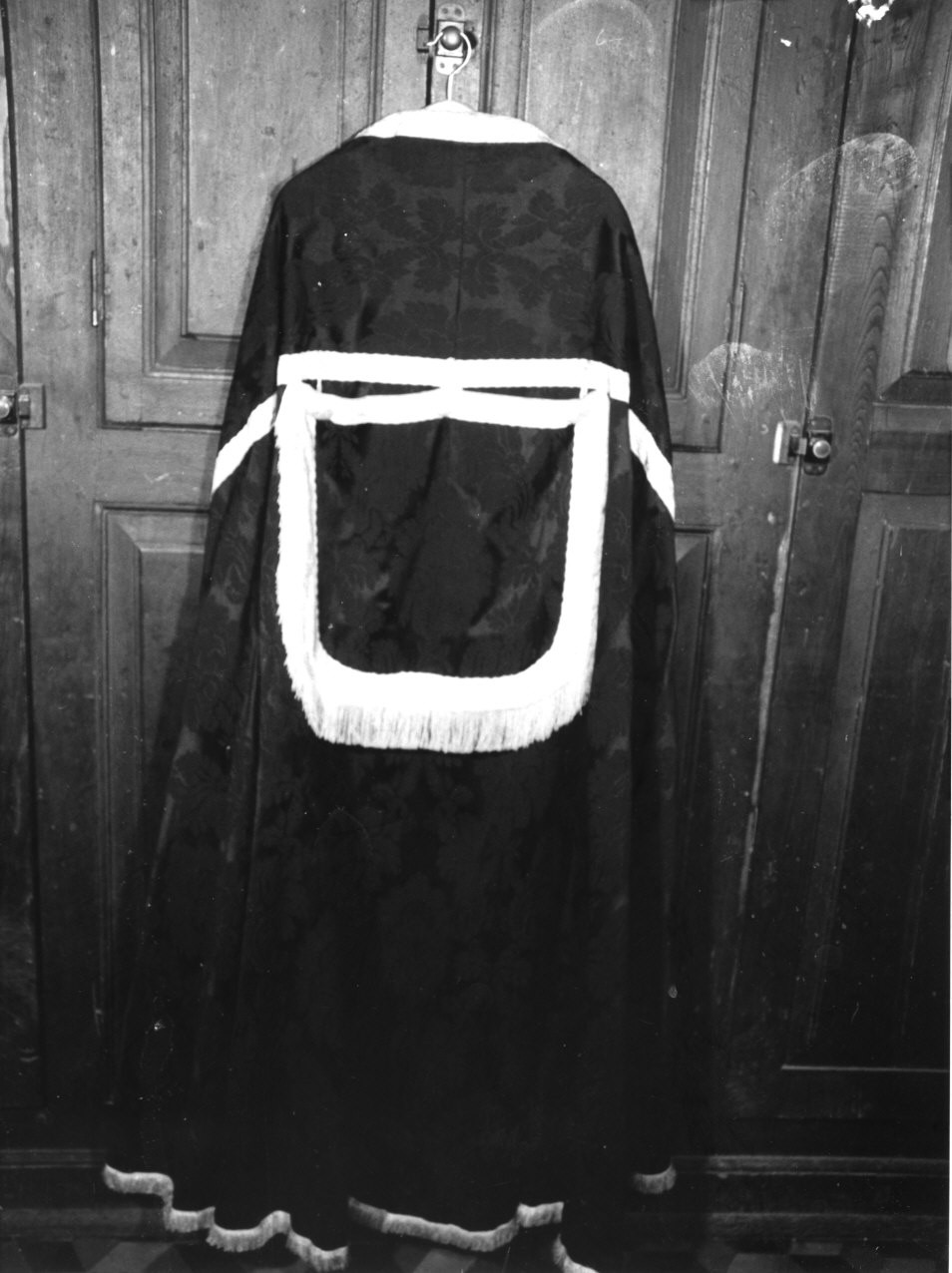 piviale, opera isolata - manifattura italiana (metà sec. XIX)