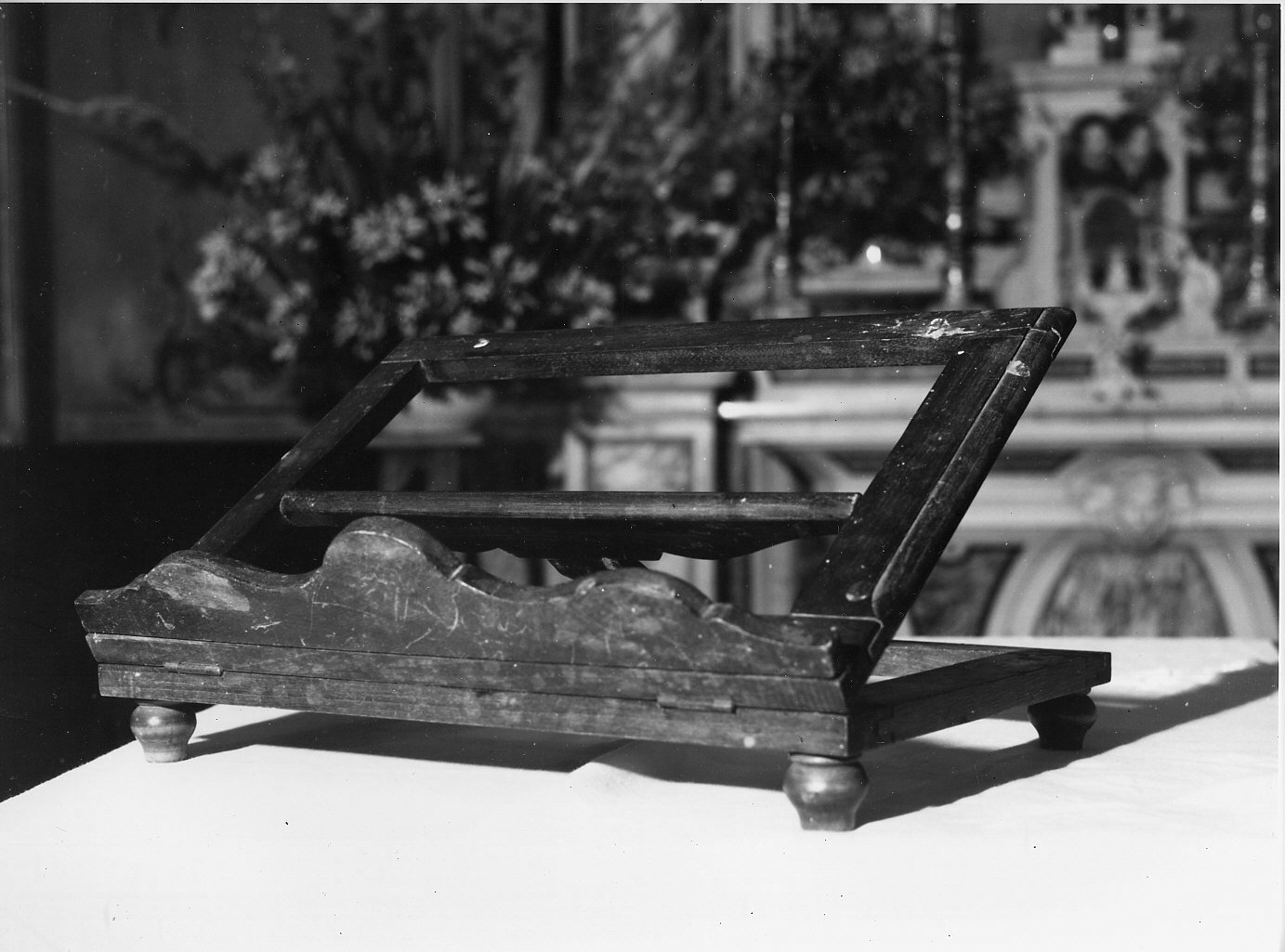 leggio, opera isolata - bottega ligure (sec. XIX)