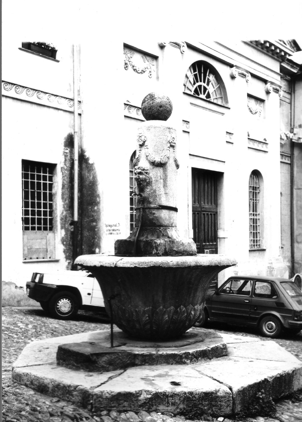 fontana monumentale, opera isolata - bottega italiana (secc. XVIII/ XIX)