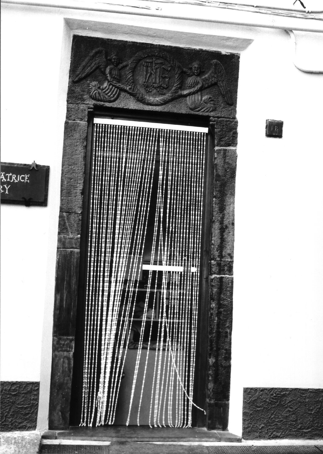 portale architravato, opera isolata - bottega lombarda (sec. XV)