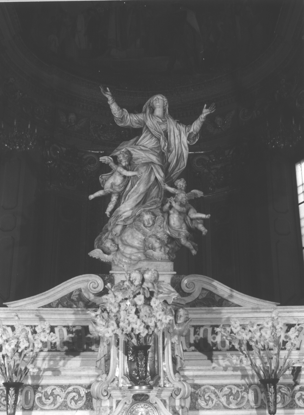 Madonna Assunta con angeli (gruppo scultoreo, opera isolata) di Schiaffino Francesco Maria (sec. XVIII)
