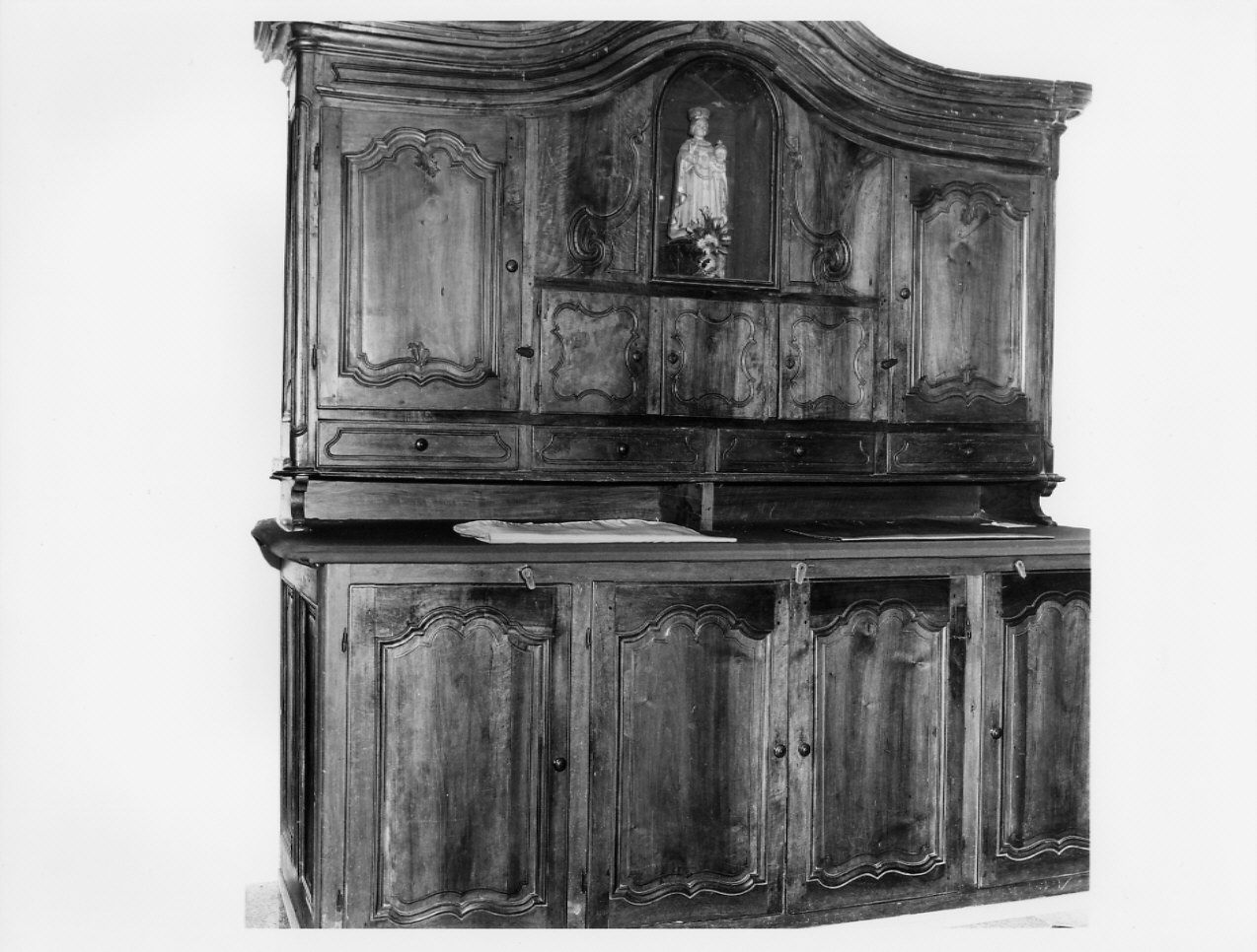 armadio da sacrestia, opera isolata - bottega ligure (seconda metà sec. XVIII)