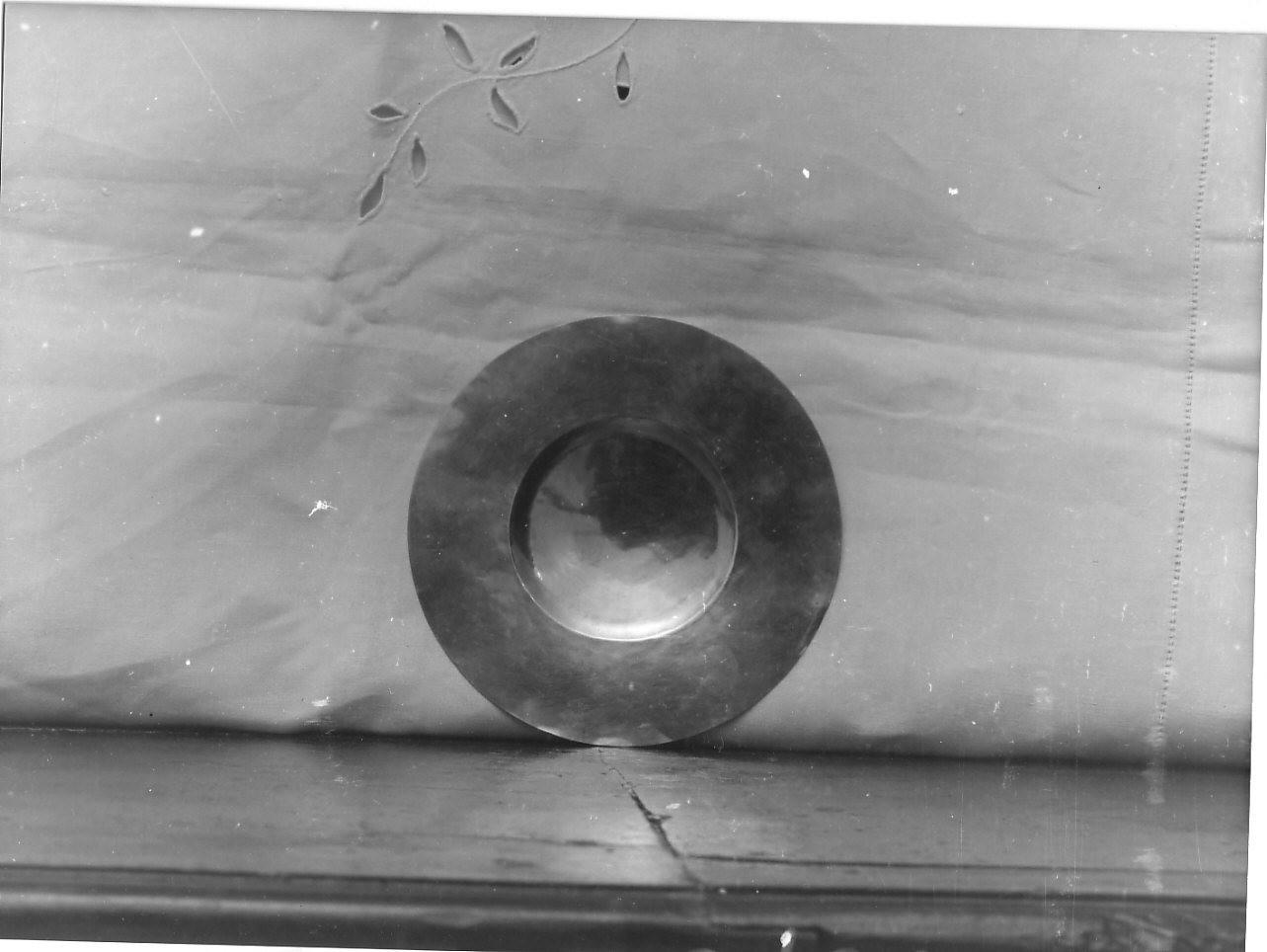 patena, elemento d'insieme - PRODUZIONE LIGURE (terzo quarto sec. XVIII)