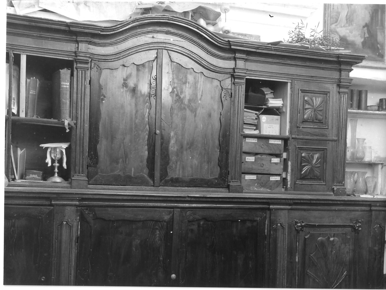 armadio da sacrestia, opera isolata - PRODUZIONE LIGURE (seconda metà sec. XVIII)