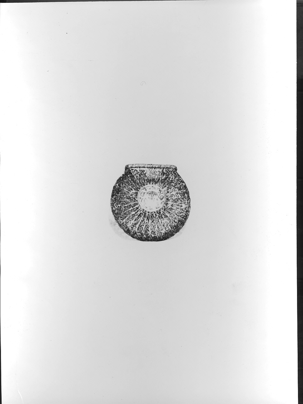 motivi decorativi (borsa, opera isolata) - bottega ligure, bottega francese (sec. XVII)