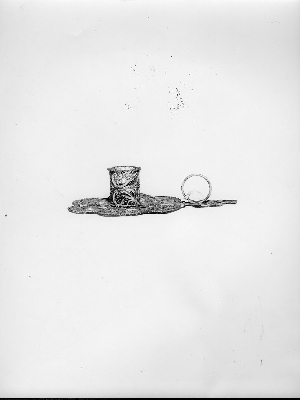 motivi decorativi (bugia, coppia) - bottega ligure (metà sec. XIX)