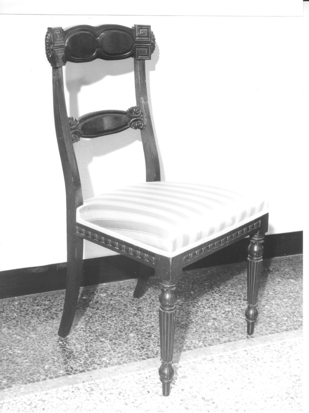 sedia, opera isolata di Peters Enrico Tommaso (prima metà sec. XIX)