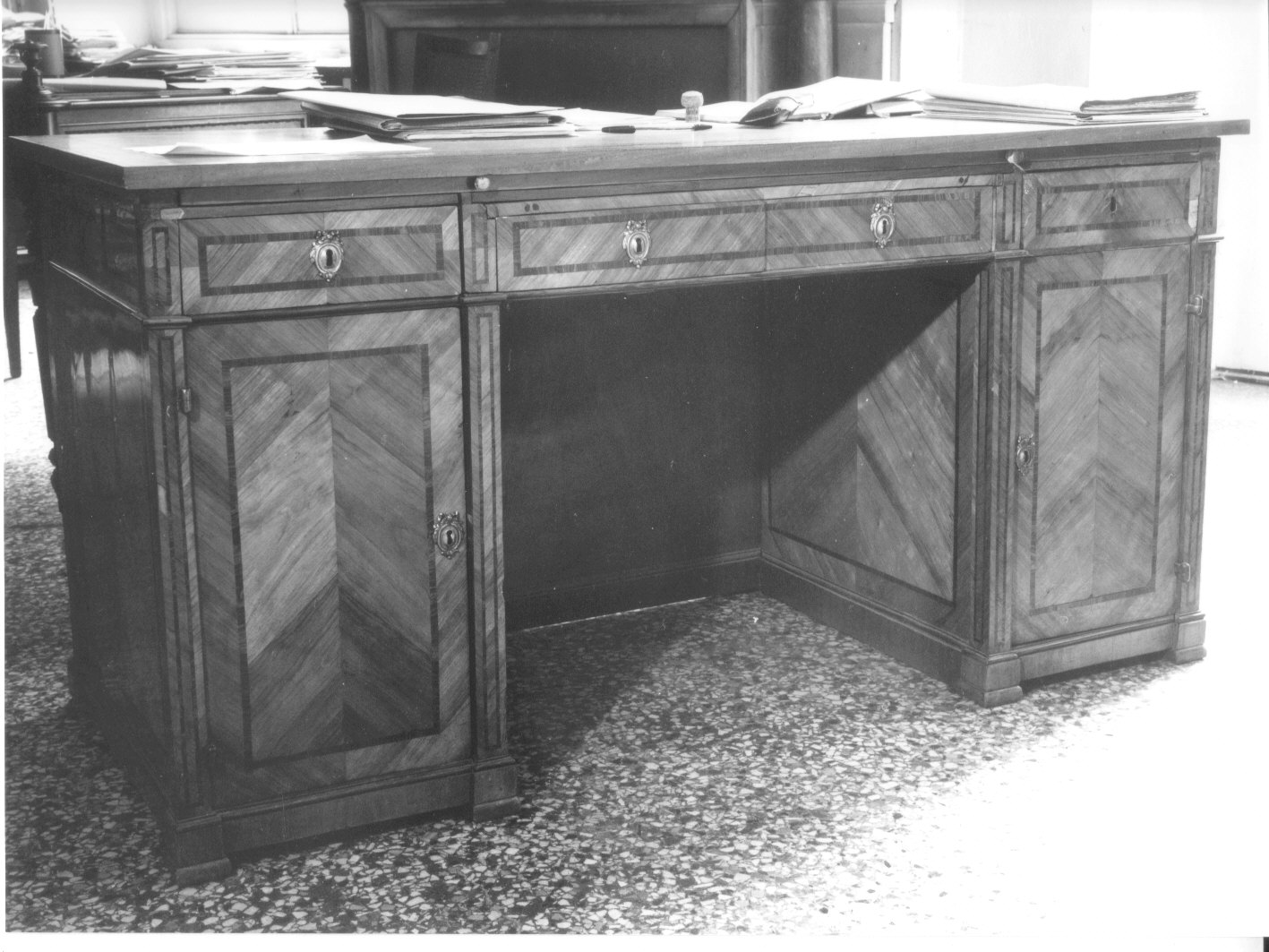 scrivania, opera isolata - bottega ligure (primo quarto sec. XIX)