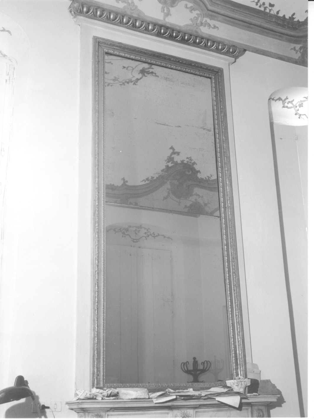 specchiera, opera isolata - bottega ligure (prima metà sec. XIX)