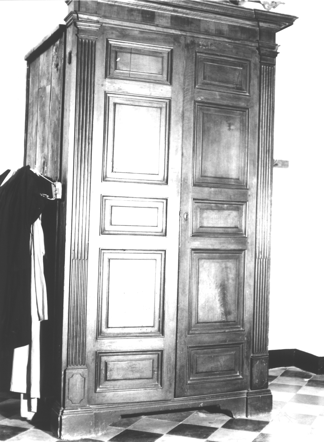 motivi decorativi geometrici (armadio da sacrestia, opera isolata) - bottega italiana (fine sec. XVIII)